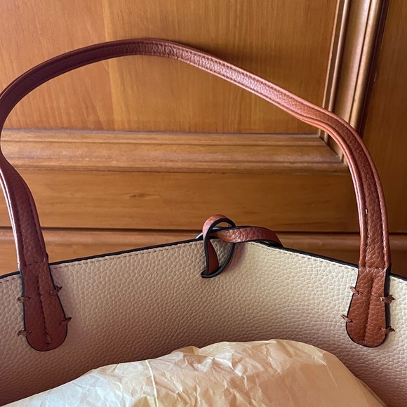 BRAND NEW Elegant Brown Buttery-Soft Tote Bag - advertised as Leather in Store - Picture 6 of 12